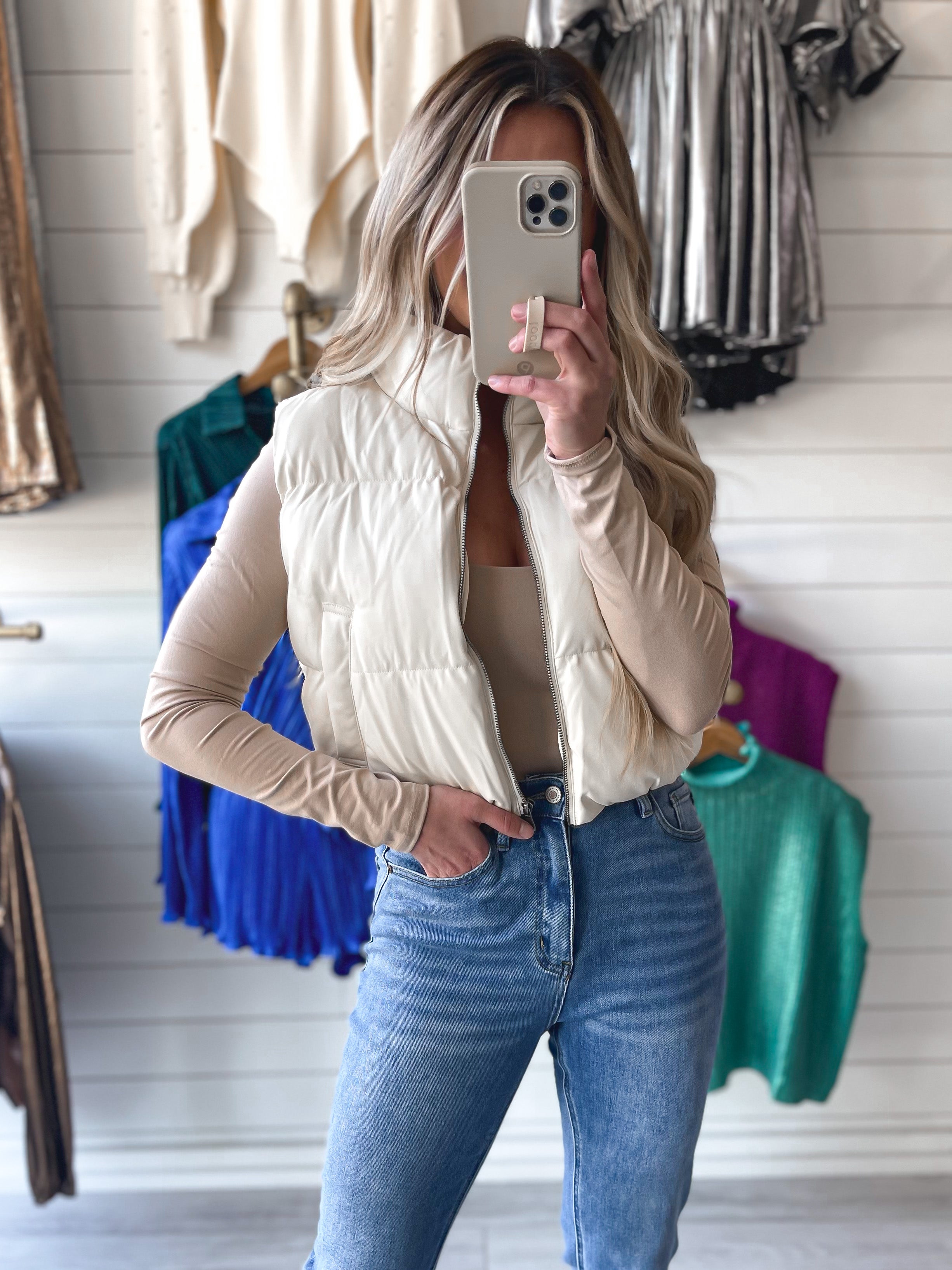 Running Around Vest in Cream